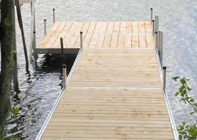 Heavy-duty dock system for boat access